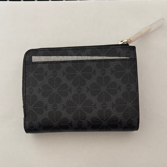 Kate Spade Black Floral Pattern Wallet - Picture 2 of 11